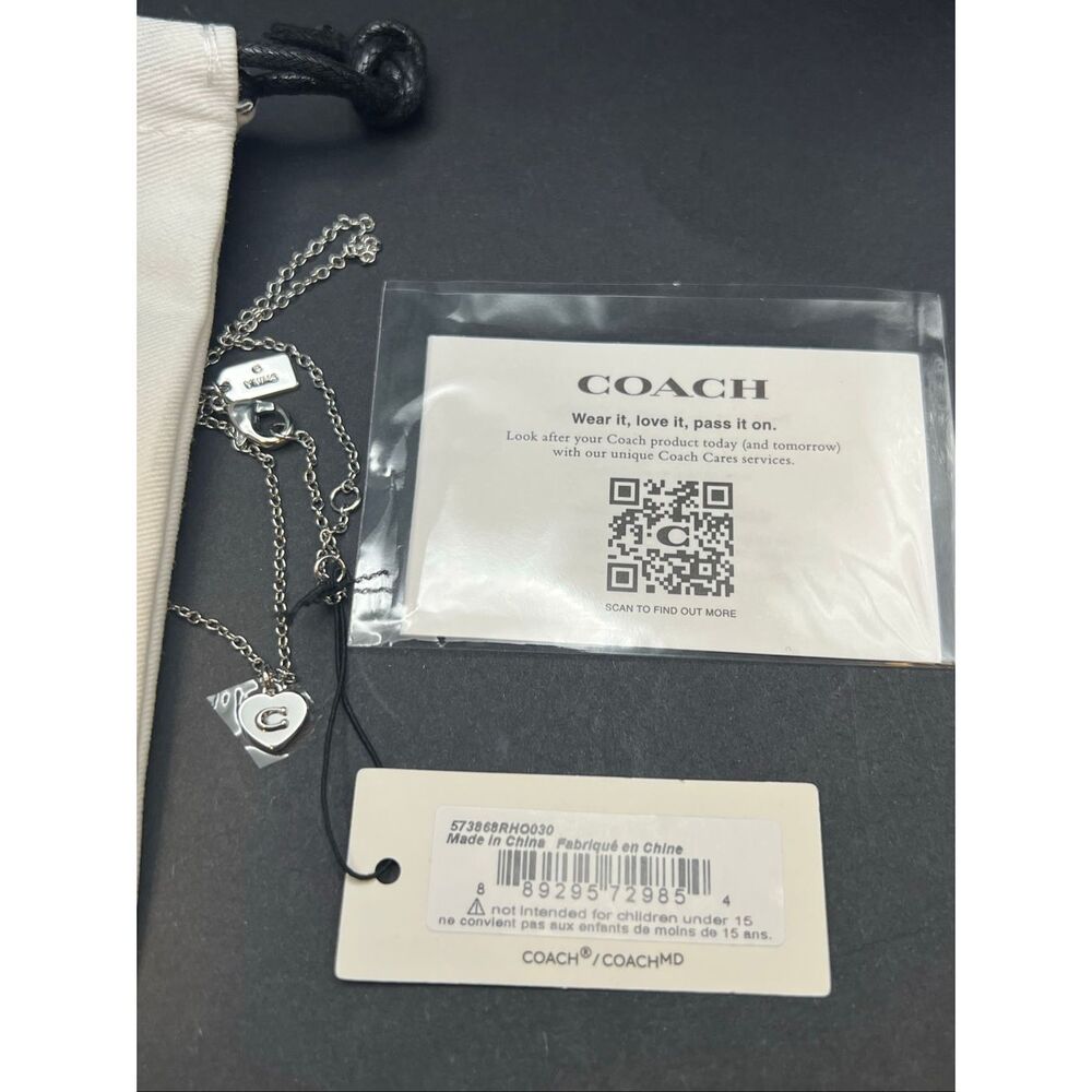 New! Coach Signature C Heart Pendant Necklace With Jewelry Pouch - Picture 3 of 9